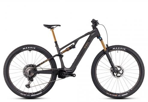 cube-ams-hybrid-one44-c68x-slt-400x-carbon-n-golddust-93864-01 Cube AMS Hybrid ONE44 C:68X SLT 400X 2025