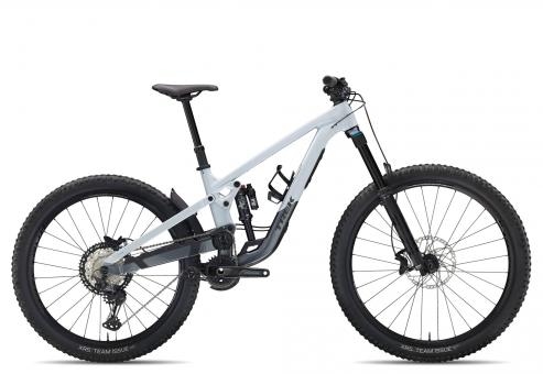 0768682149478 Trek Slash 8 2026